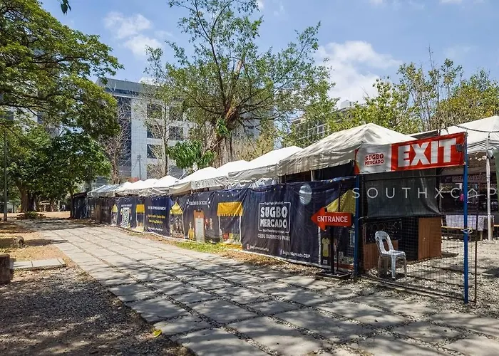 Apartment Entire 3br Furnished House Near Cebu It Park With Parking, Fast Wifi, Netflix And